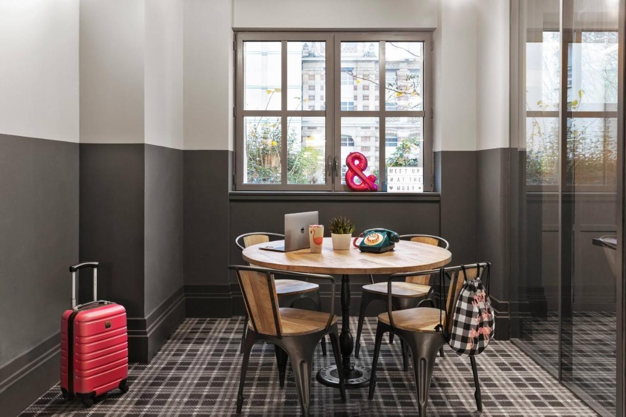 Moxy Lille City Екстер'єр фото